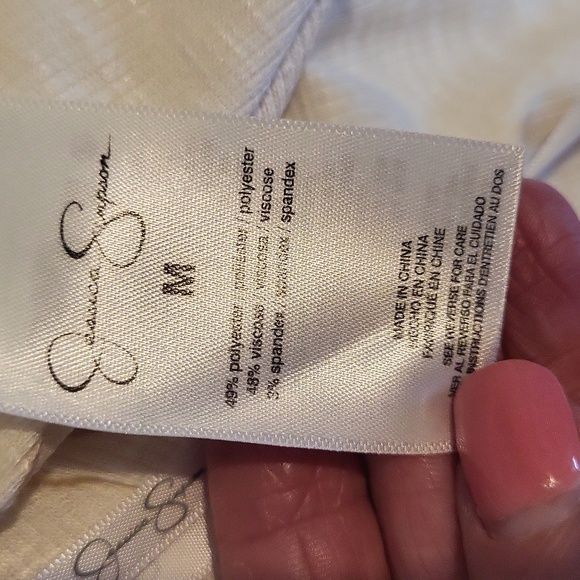 Jessica Simpson Cream Button-Down Women's Top - Picture 5 of 6